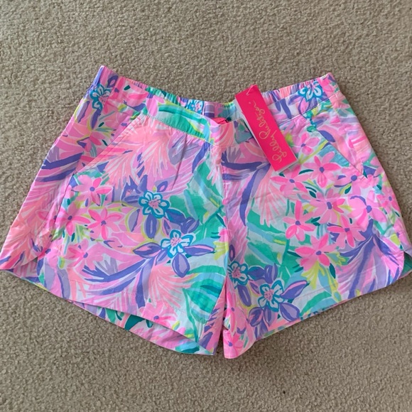 Lilly Pulitzer Pants - Lilly Pulitzer Ocean View Shorts 5" Size S NWT